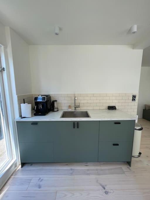 Modern Beach House For 12 Pers! With Jacuzzi Julianadorp Exteriör bild